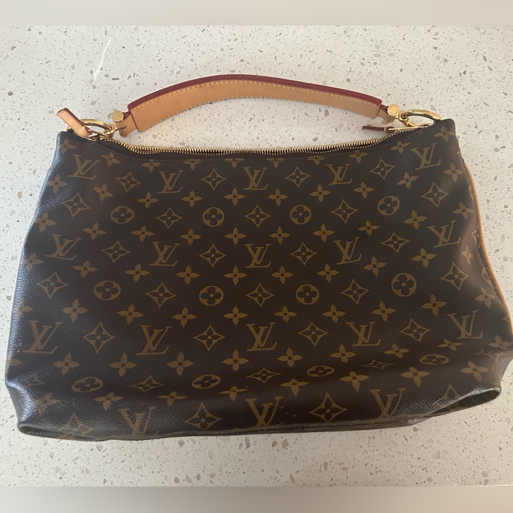 Louis Vuitton Sully bag